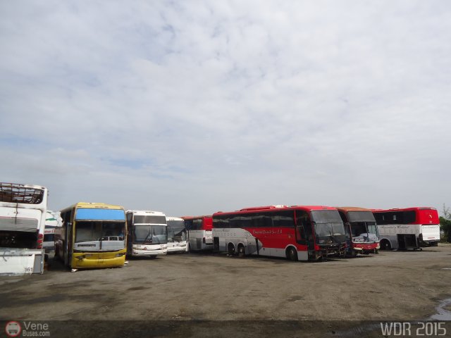 En Chiveras Abandonados Recuperaci�n Mercedes Benz por Waldir Mata