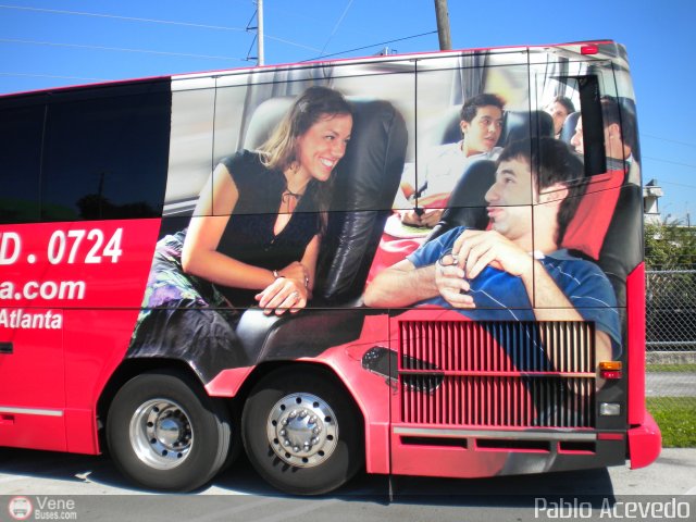 Red Coach 2707 por Pablo Acevedo