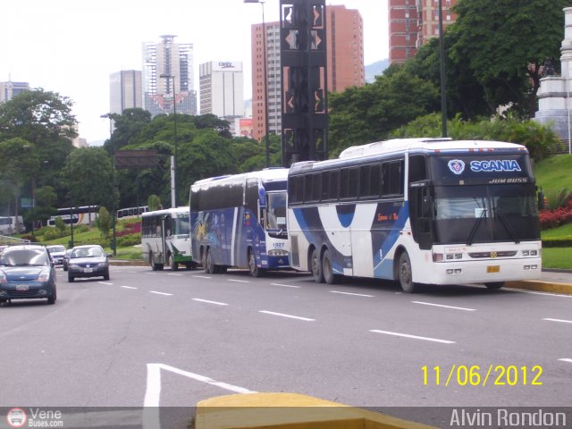 Garajes Paradas y Terminales Caracas por Alvin Rondn