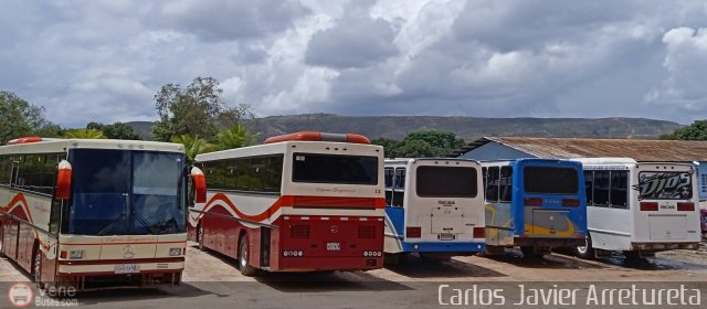 Garajes Paradas y Terminales Santa Elena De Uairen  por Carlos Javier Arretureta