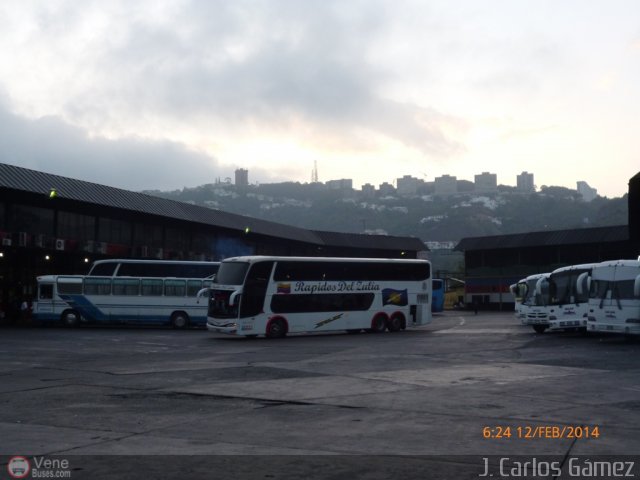 Garajes Paradas y Terminales Caracas por Alvin Rond�n
