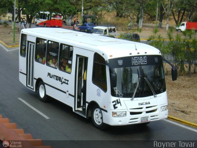 U.C. Los Caminantes 24 por Royner Tovar