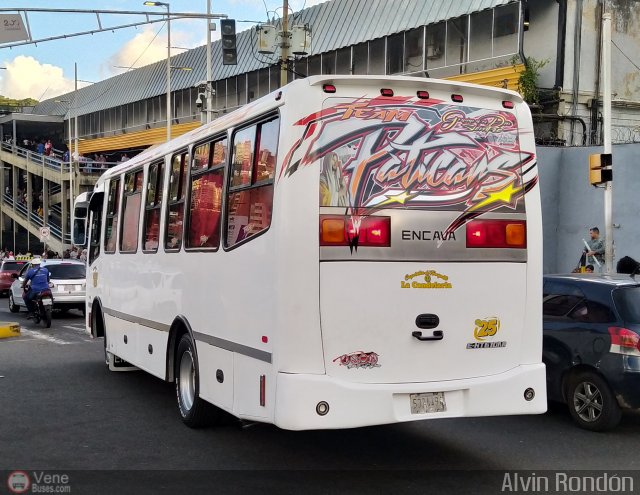 Coop. de Transporte La Candelaria 25 por Alvin Rondn