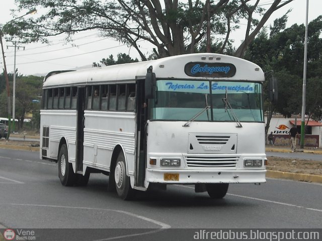 Colectivos Guayas S.A. 997 por Alfredo Montes de Oca