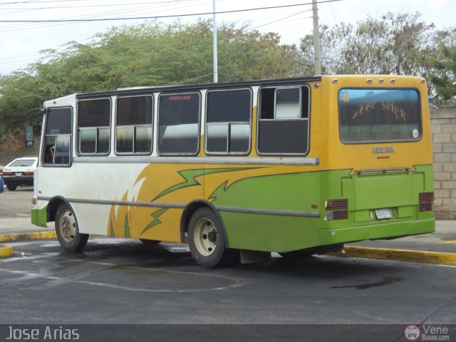 U.C. Expresos Valera 201 por José Arias