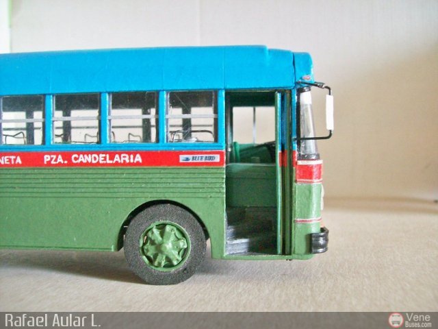 Maquetas y Miniaturas 25 Paraiso Directo por Rafael Aular