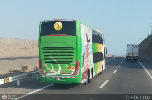 Empresa de Transporte Moquegua Turismo 1000 por Leonardo Saturno