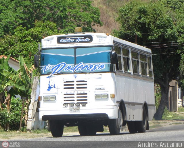 Cooperativa Carlos Arvelo 28 por Andrs Ascanio