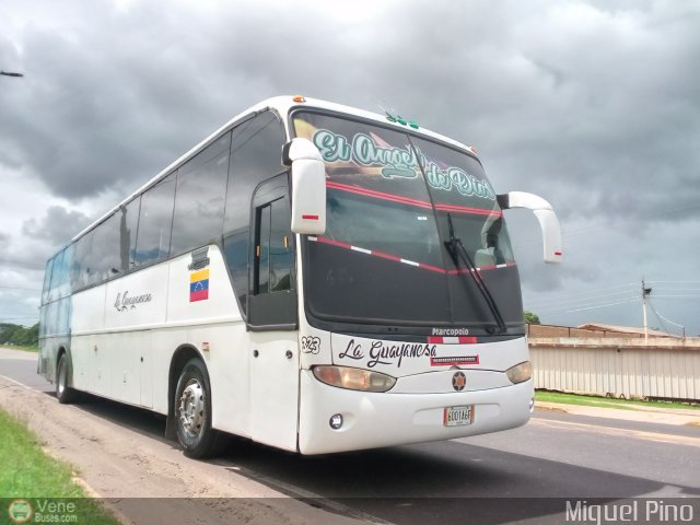 Expresos La Guayanesa 323 por Miguel Pino