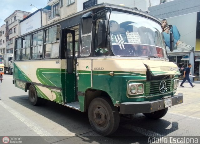 MI - Uni�n Circunvalaci�n Los Teques 063 por Adolfo Escalona