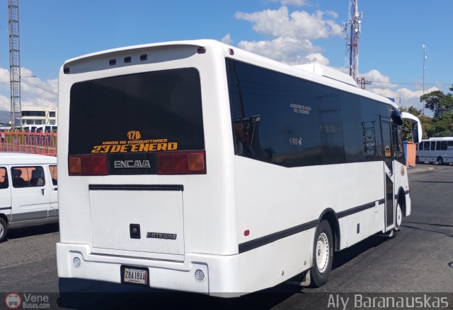 U.C. 23 de Enero 170 por Aly Baranauskas