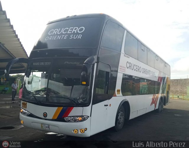 Cruceros Oriente Sur 111 por Josue Snchez