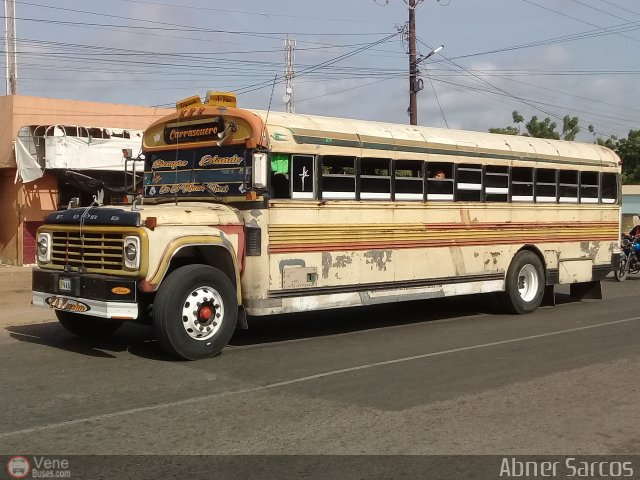 Colectivos Guasare C.A 10 por Abner Sarcos