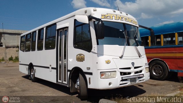 U.C. 23 de Enero 173 por Sebasti�n Mercado