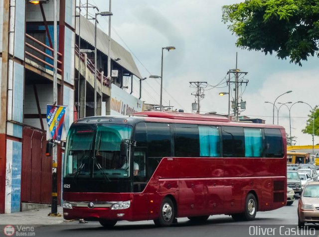 Sistema Integral de Transporte Superficial S.A 6525 por Oliver Castillo