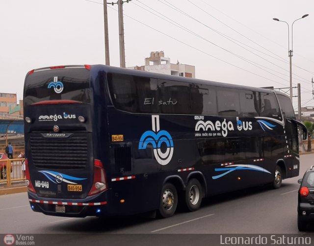 Grupo Mega Bus 048 por Leonardo Saturno