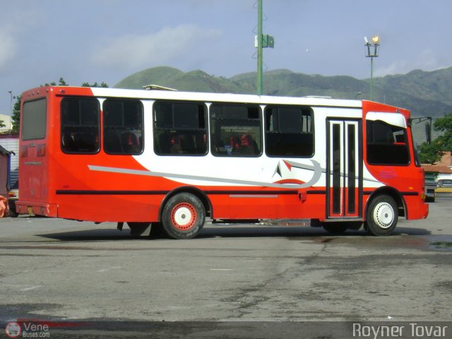 C.U. Caracas - Los Teques A.C. 002 por Royner Tovar