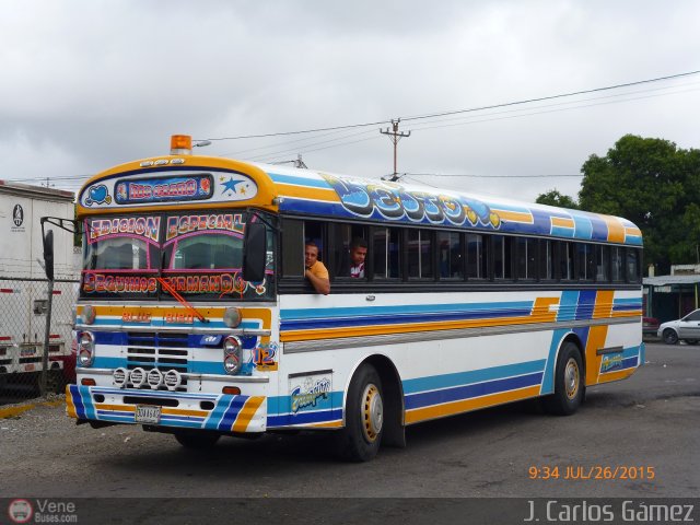 Línea Río Claro 12 por J. Carlos Gámez