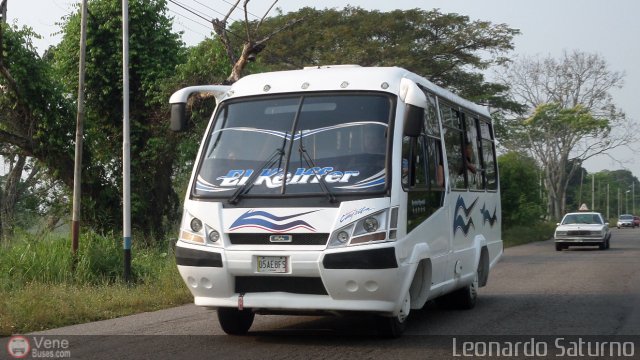 Particular o Desconocido 76 por Leonardo Saturno