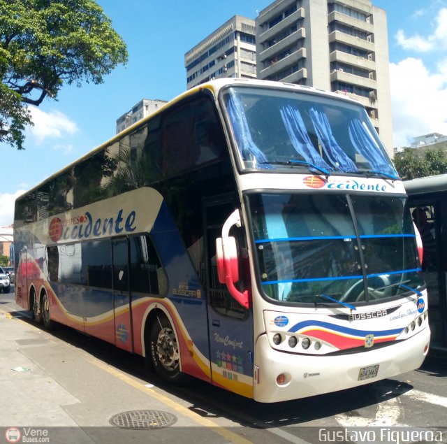 Expresos Occidente 366 por Gustavo Figueroa