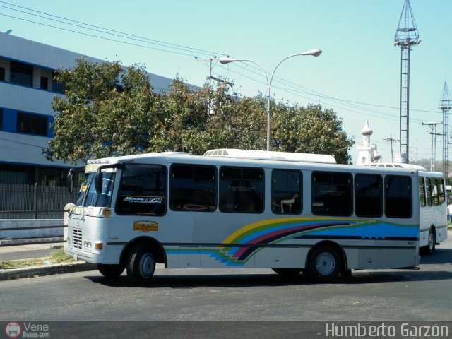 U.C. 23 de Enero 129 por Humberto Garz�n