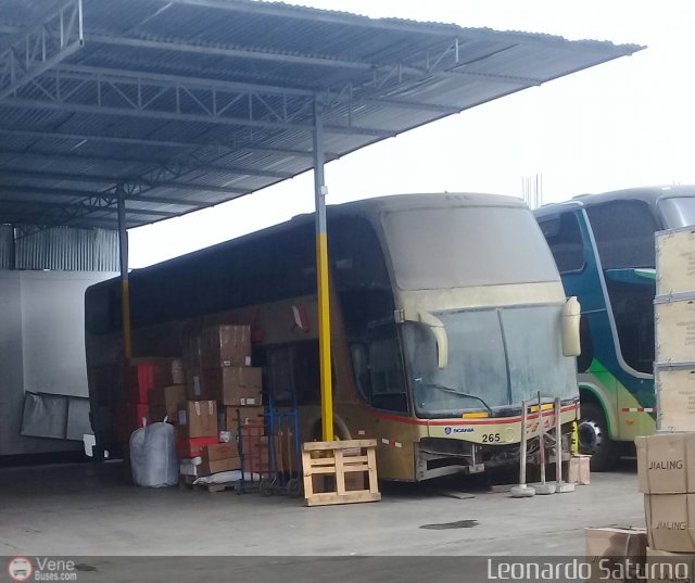 En Chiveras Abandonados Recuperacin 265 por Leonardo Saturno