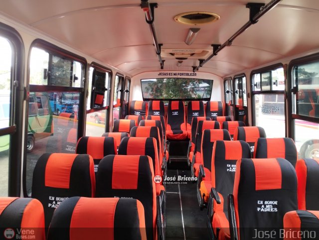 U.C. 23 de Enero 117 por Jos� Brice�o