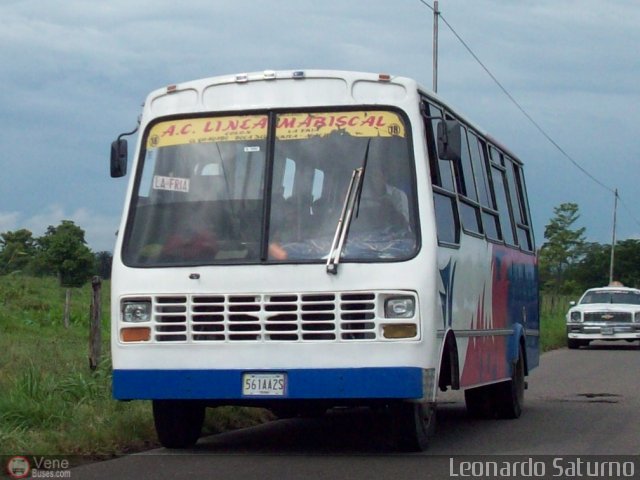 A.C. Lnea Mariscal 18 por Leonardo Saturno