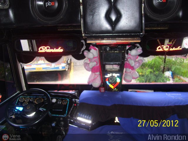 Transporte Guacara 0196 por Alvin Rondn