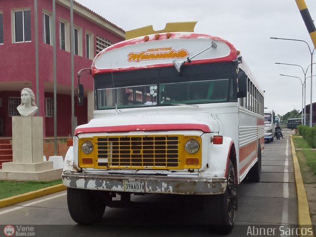 Colectivos Manuelote C.A. 45 por Abner Sarcos