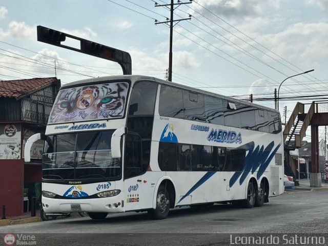 Expresos M�rida 0185 por Leonardo Saturno