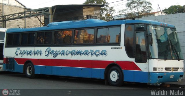 Expresos Bayavamarca 117 por Waldir Mata