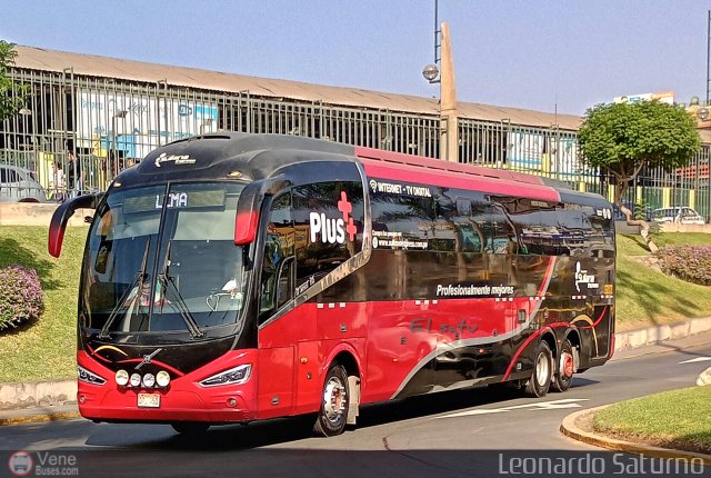 Transportes Sullana Express 950 por Leonardo Saturno