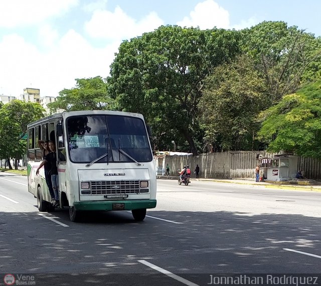 DC - Cooperativa de Transporte Pasajeros del Sur 215 por Jonnathan Rodrguez