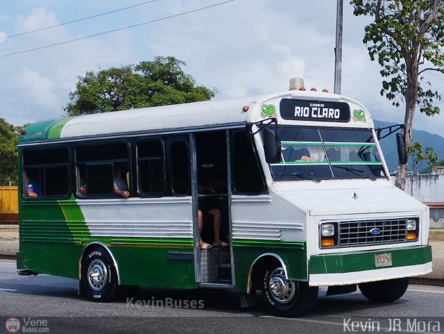 L�nea R�o Claro 60 por Kevin Mora