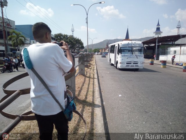 Nuestra gente Otto Ferrer por Aly Baranauskas