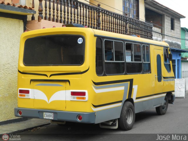 L�nea Uni�n Michelena Lobatera A.C. 45 por Jos� Mora