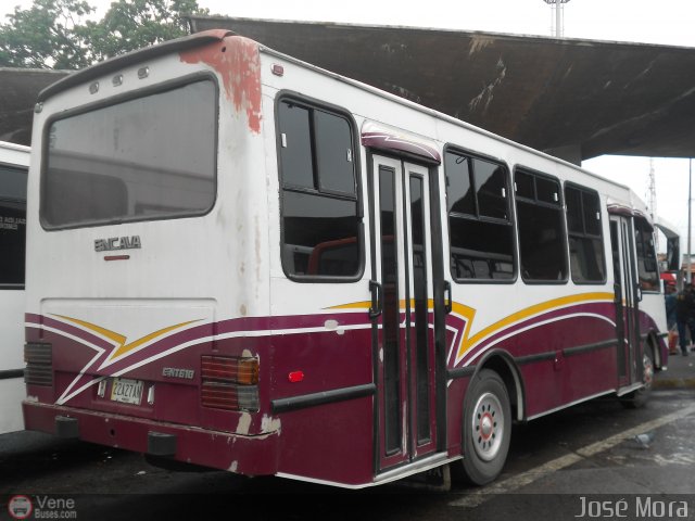 A.C. Lnea Coln 33 por Jos Mora