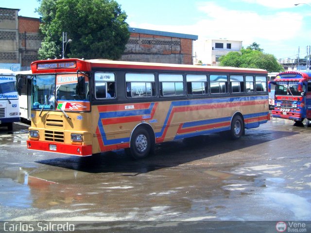 Transporte 1ero de Mayo 006 por Carlos Salcedo