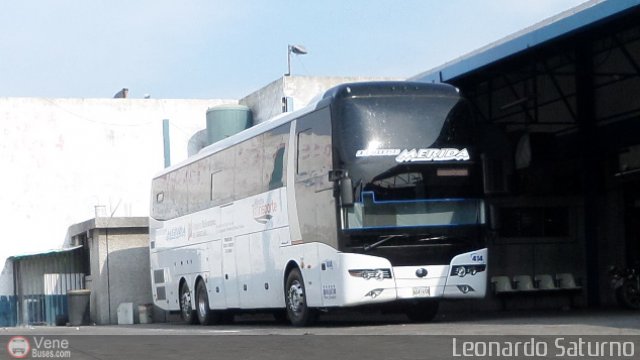 Expresos M�rida 0414 por Leonardo Saturno