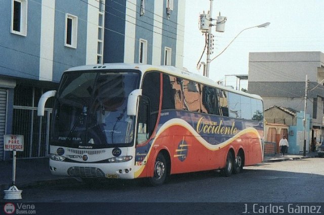 Expresos Occidente 125 por J. Carlos G�mez