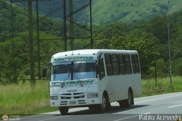 Particular o Desconocido 501 por Pablo Acevedo