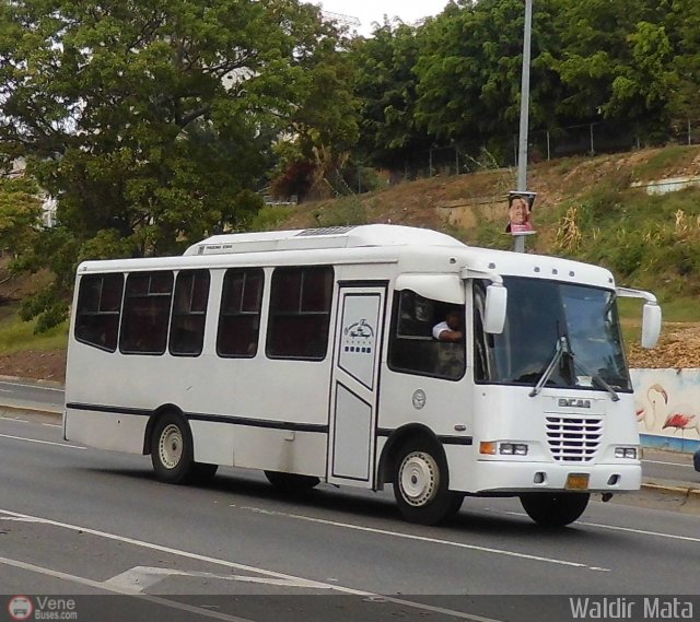 Organizaciones Unidas de C. Caracas - La Guaira 301 por Waldir Mata