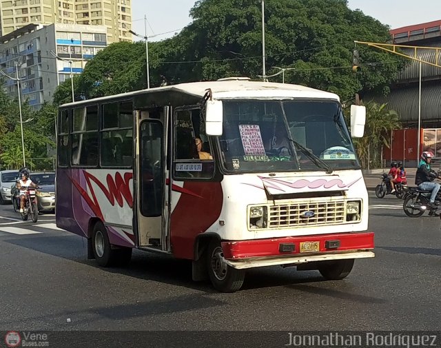 DC - U.C. Venezuela 205 por Jonnathan Rodr�guez