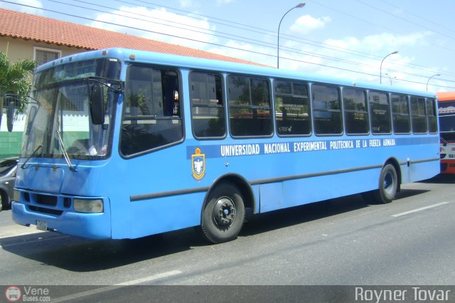 Univ. Nac. Exp. Polit�cnica de la Fuerza Armada 00 por Royner Tovar