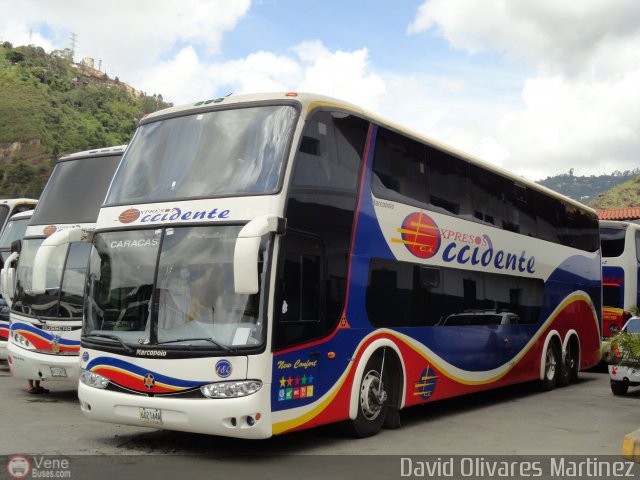 Expresos Occidente 180 por David Olivares Martinez