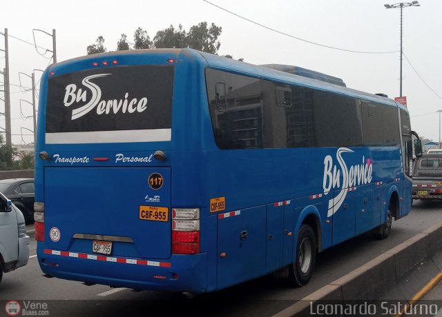 Bus Service Automotriz S.A.C. 117 por Leonardo Saturno