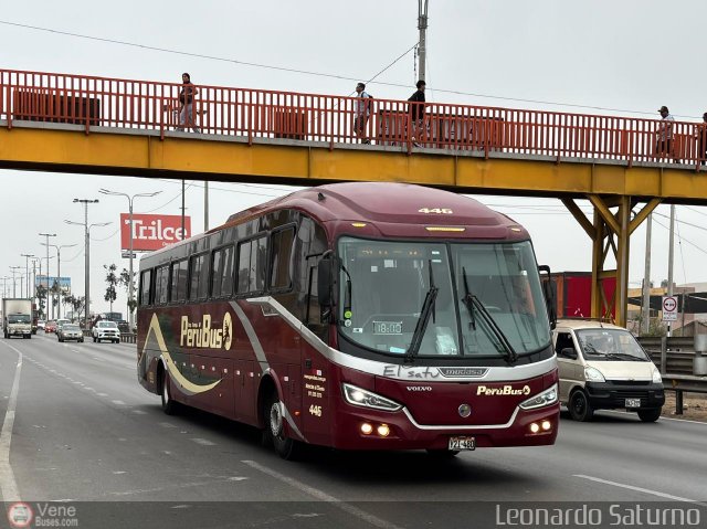 E.T. Per� Bus S.A. 446 por Leonardo Saturno