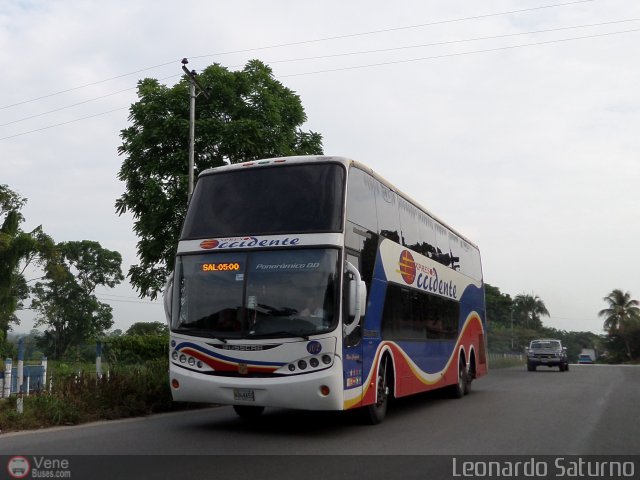 Expresos Occidente 102 por Leonardo Saturno