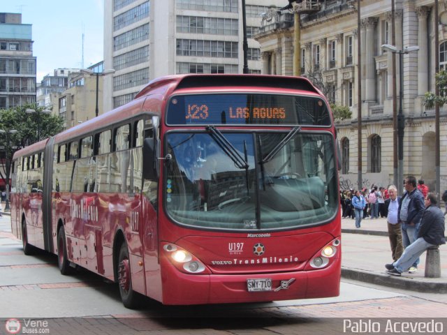 TransMilenio U197 por Pablo Acevedo